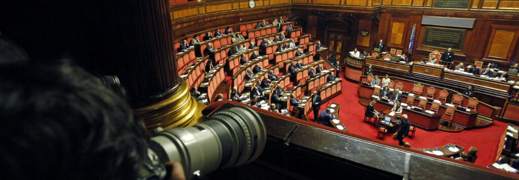 Il parlamento svilito dai populisti