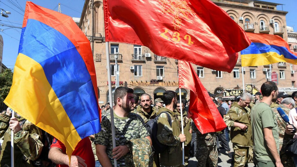 Russia e Turchia si sfidano nel conflitto del Nagorno Karabakh