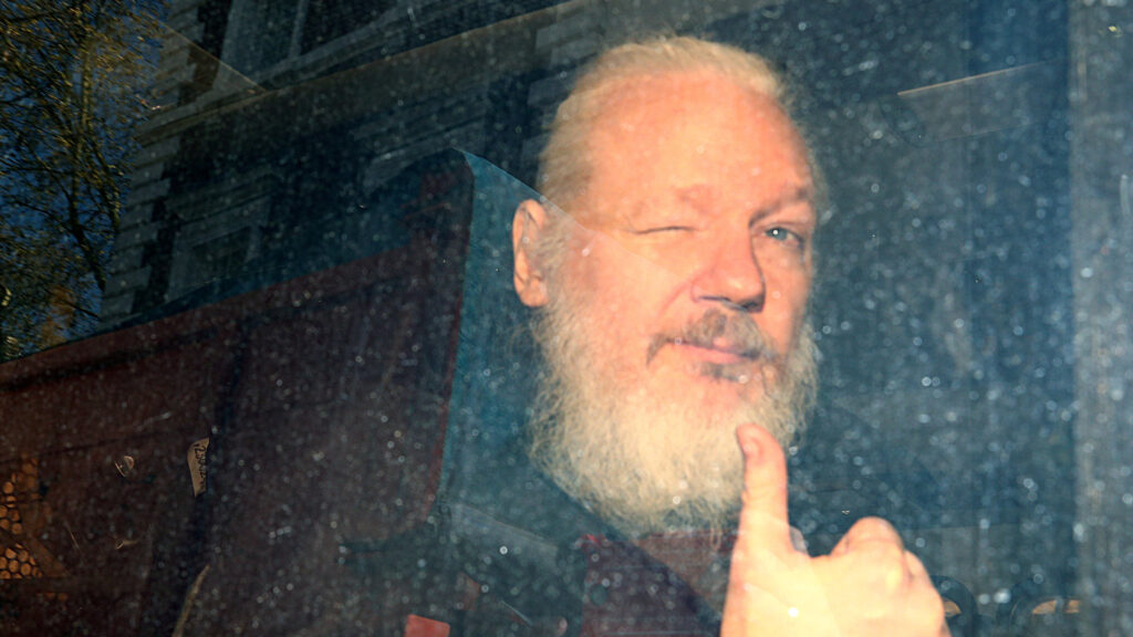 Una vittoria a metà per Julian Assange