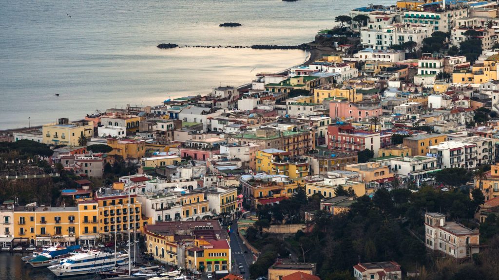 Il Sud, Napoli e la posta in gioco