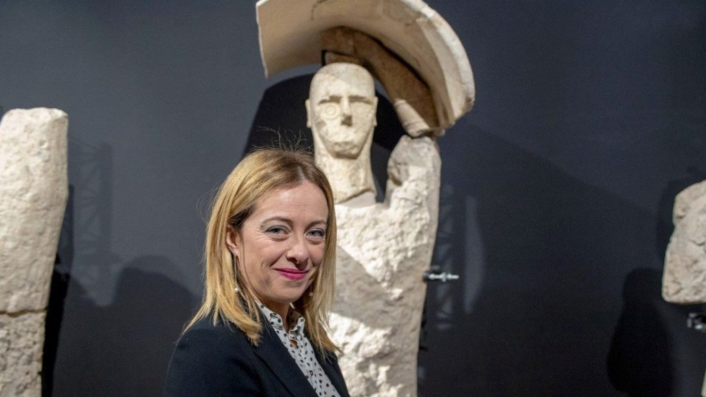 Giorgia Meloni fa Visita al museo civico Giovanni Marongiu di Cabras